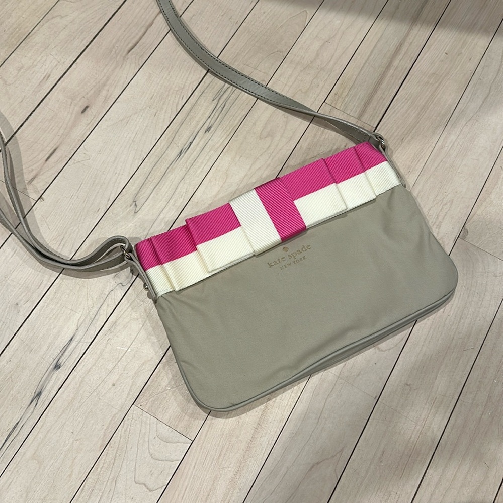 Kate Spade pink bow crossbody